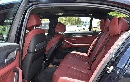 BMW 5 серия, 2022 год, 4 500 006 рублей, 14 фотография