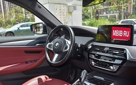 BMW 5 серия, 2022 год, 4 500 006 рублей, 13 фотография