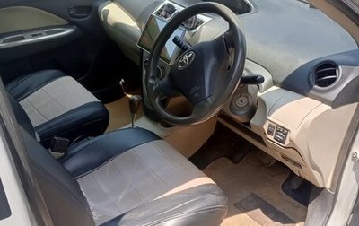 Toyota Belta, 2005 год, 430 000 рублей, 1 фотография