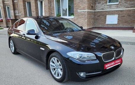 BMW 5 серия, 2012 год, 1 950 000 рублей, 2 фотография