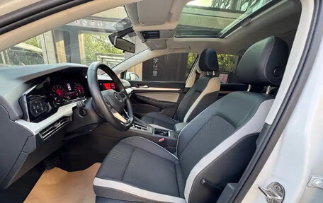 Volkswagen Golf VIII, 2022 год, 1 550 027 рублей, 12 фотография