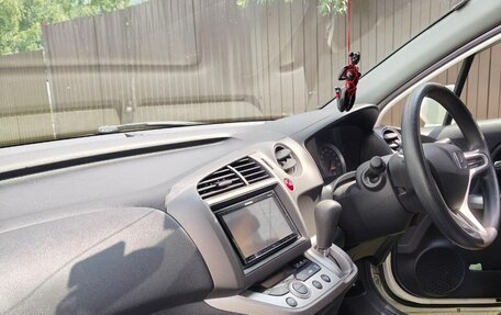 Honda Stream II, 2011 год, 1 370 000 рублей, 13 фотография
