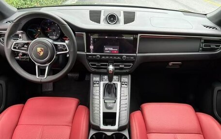 Porsche Macan I рестайлинг, 2021 год, 5 180 006 рублей, 7 фотография