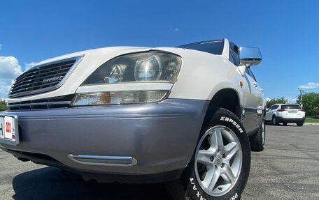Toyota Harrier, 2000 год, 900 000 рублей, 15 фотография