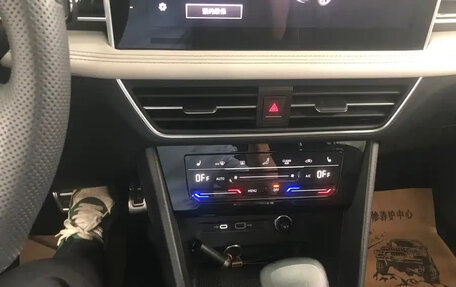 Volkswagen Tiguan II, 2022 год, 2 290 027 рублей, 12 фотография