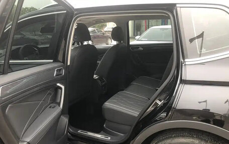 Volkswagen Tiguan II, 2022 год, 2 290 027 рублей, 13 фотография