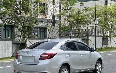 Toyota Vios III, 2022 год, 1 220 000 рублей, 8 фотография