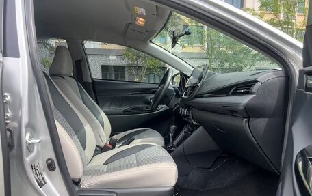 Toyota Vios III, 2022 год, 1 220 000 рублей, 19 фотография