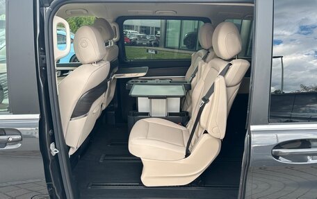 Mercedes-Benz V-Класс, 2025 год, 14 200 000 рублей, 15 фотография