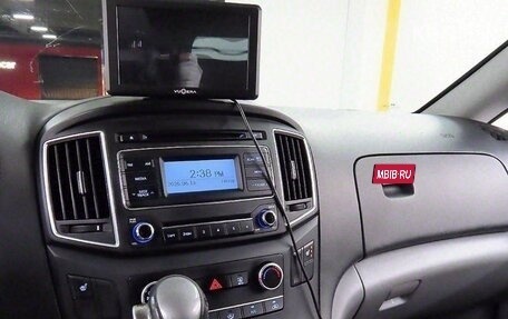 Hyundai Grand Starex Grand Starex I рестайлинг 2, 2021 год, 1 940 010 рублей, 13 фотография