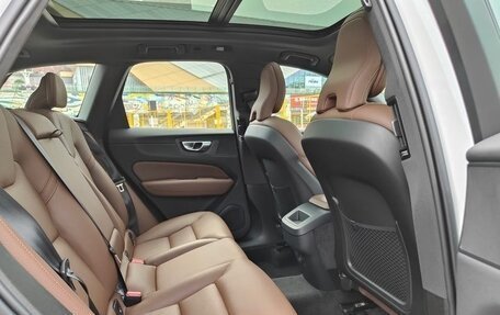 Volvo XC60 II, 2022 год, 2 850 333 рублей, 10 фотография