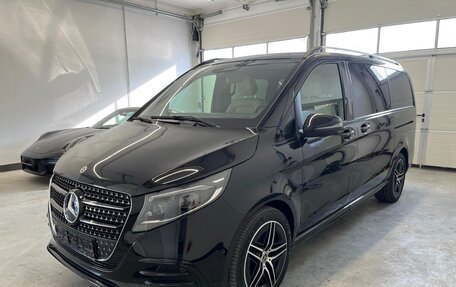 Mercedes-Benz V-Класс, 2025 год, 17 500 000 рублей, 1 фотография