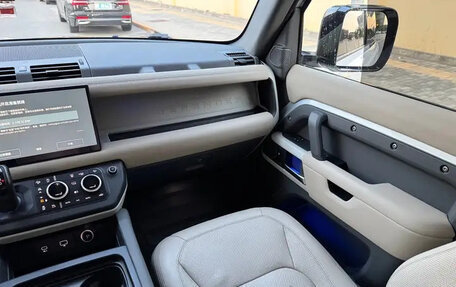 Land Rover Defender II, 2022 год, 6 654 655 рублей, 15 фотография