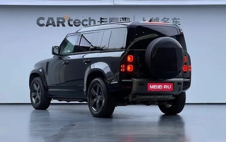 Land Rover Defender II, 2022 год, 8 221 755 рублей, 3 фотография