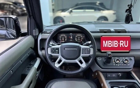 Land Rover Defender II, 2022 год, 8 221 755 рублей, 10 фотография