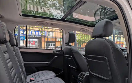 Volkswagen Touran III, 2021 год, 1 510 027 рублей, 13 фотография