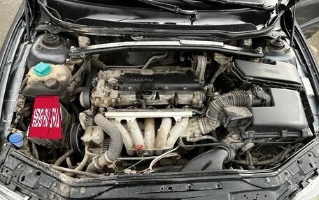 Volvo S60 III, 2003 год, 290 000 рублей, 17 фотография