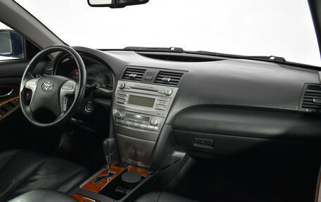 Toyota Camry, 2011 год, 1 249 000 рублей, 10 фотография