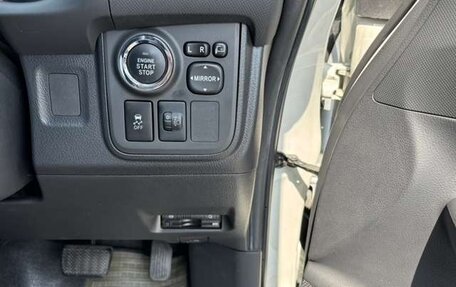 Toyota Wish II, 2010 год, 1 102 000 рублей, 14 фотография