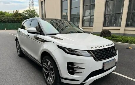 Land Rover Range Rover Evoque II, 2022 год, 2 960 000 рублей, 4 фотография