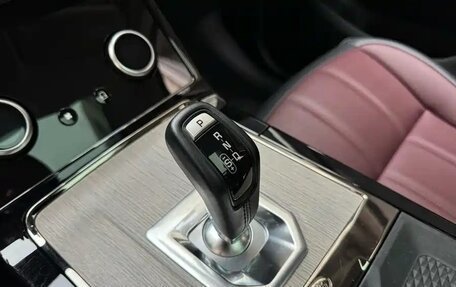 Land Rover Range Rover Evoque II, 2022 год, 2 960 000 рублей, 18 фотография