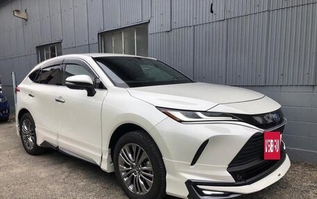 Toyota Harrier, 2021 год, 2 964 000 рублей, 2 фотография