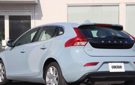 Volvo V40 II рестайлинг, 2017 год, 1 030 000 рублей, 6 фотография
