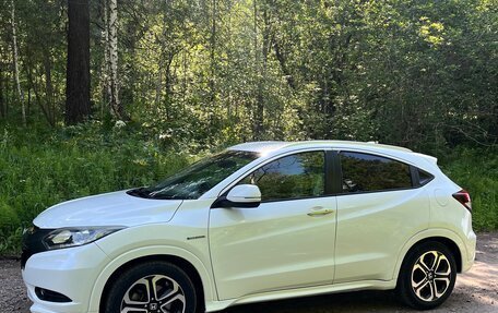 Honda Vezel, 2015 год, 1 710 000 рублей, 6 фотография