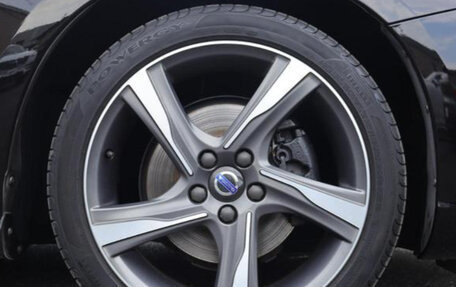 Volvo V60 I, 2015 год, 1 015 000 рублей, 11 фотография