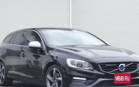 Volvo V60 I, 2015 год, 1 015 000 рублей, 3 фотография