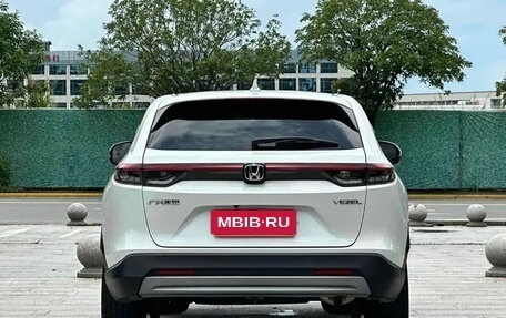 Honda Vezel, 2024 год, 1 736 810 рублей, 4 фотография