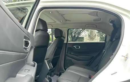 Honda Vezel, 2024 год, 1 736 810 рублей, 16 фотография