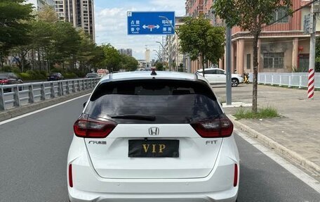 Honda Fit, 2022 год, 1 350 000 рублей, 6 фотография