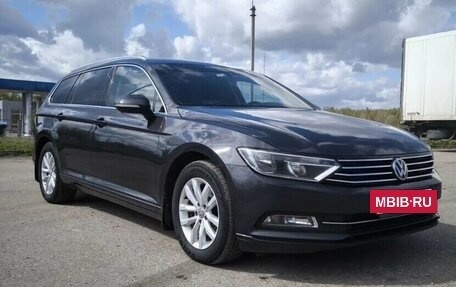 Volkswagen Passat B8 рестайлинг, 2019 год, 1 600 000 рублей, 4 фотография