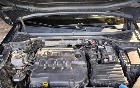 Volkswagen Passat B8 рестайлинг, 2019 год, 1 600 000 рублей, 12 фотография