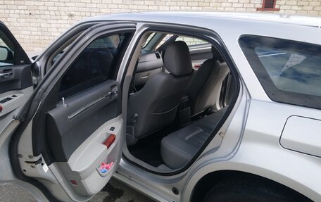 Chrysler 300C II, 2006 год, 1 870 000 рублей, 5 фотография