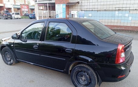 Renault Logan I, 2013 год, 390 000 рублей, 3 фотография