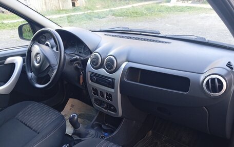 Renault Logan I, 2013 год, 390 000 рублей, 12 фотография