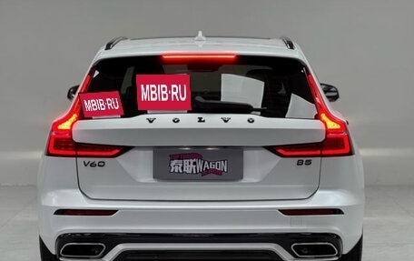 Volvo V60 II, 2022 год, 2 835 000 рублей, 5 фотография