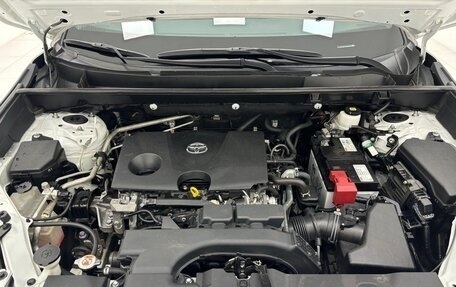 Toyota RAV4, 2022 год, 2 450 000 рублей, 8 фотография