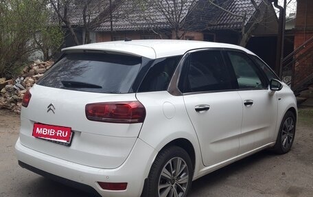 Citroen C4 Picasso II рестайлинг, 2014 год, 1 000 000 рублей, 6 фотография