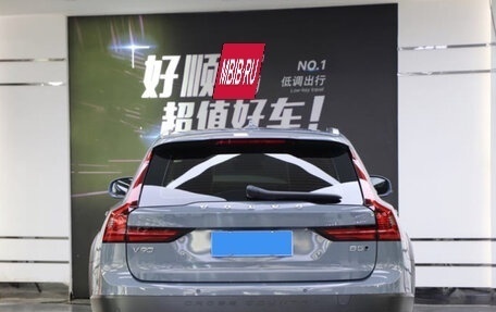 Volvo V90 II, 2022 год, 3 615 000 рублей, 5 фотография