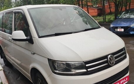 Volkswagen Caravelle T6 рестайлинг, 2016 год, 1 970 000 рублей, 4 фотография