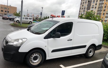 Peugeot Partner II рестайлинг 2, 2017 год, 1 400 000 рублей, 1 фотография
