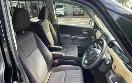Honda Freed I, 2016 год, 1 300 000 рублей, 10 фотография