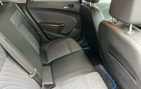 Opel Astra J, 2012 год, 755 000 рублей, 10 фотография
