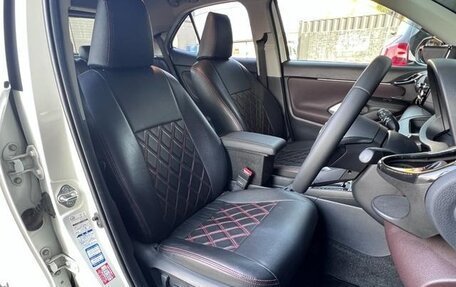 Toyota Yaris Cross, 2021 год, 1 450 000 рублей, 9 фотография