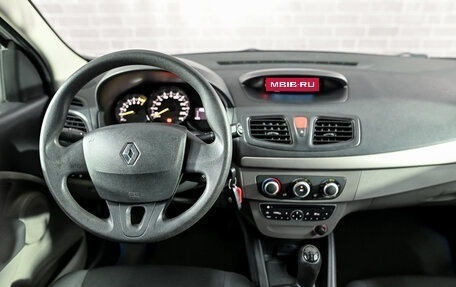 Renault Megane III, 2011 год, 750 000 рублей, 15 фотография