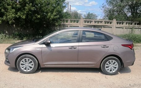 Hyundai Solaris II рестайлинг, 2019 год, 1 359 000 рублей, 5 фотография