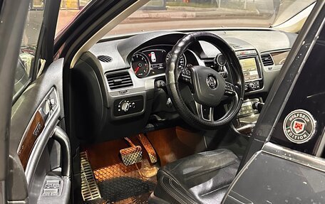 Volkswagen Touareg III, 2016 год, 3 200 000 рублей, 3 фотография
